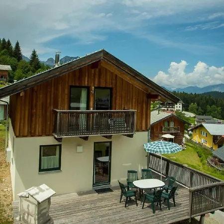 Chalet In Annaberg-lungoetz With A Community Pool * Аннаберг-им-Ламмерталь