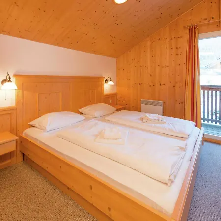 Chalet In Annaberg-lungoetz With A Community Pool Аннаберг-им-Ламмерталь